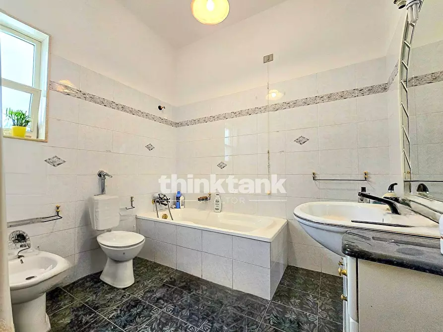 Immagine 13 di Villa in vendita  in Via Luigi Rizzo snc a Pozzallo