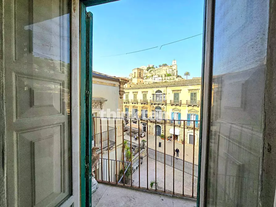 Immagine 11 di Appartamento in vendita  in via Campailla 12 a Modica