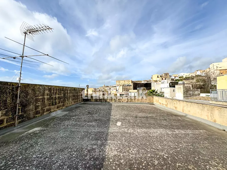 Immagine 4 di Appartamento in vendita  in Via Angelo Cavarra a Noto