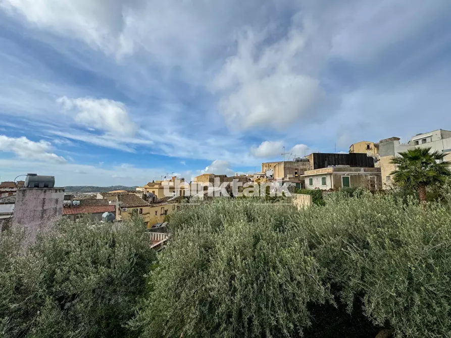 Immagine 18 di Appartamento in vendita  in Via Angelo Cavarra a Noto