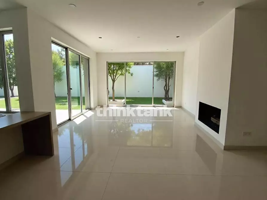 Immagine 4 di Villa in vendita  in via Galilei a San Giovanni La Punta