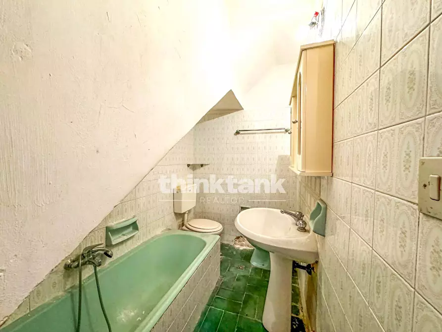 Immagine 14 di Casa indipendente in vendita  in via gozzo a Avola