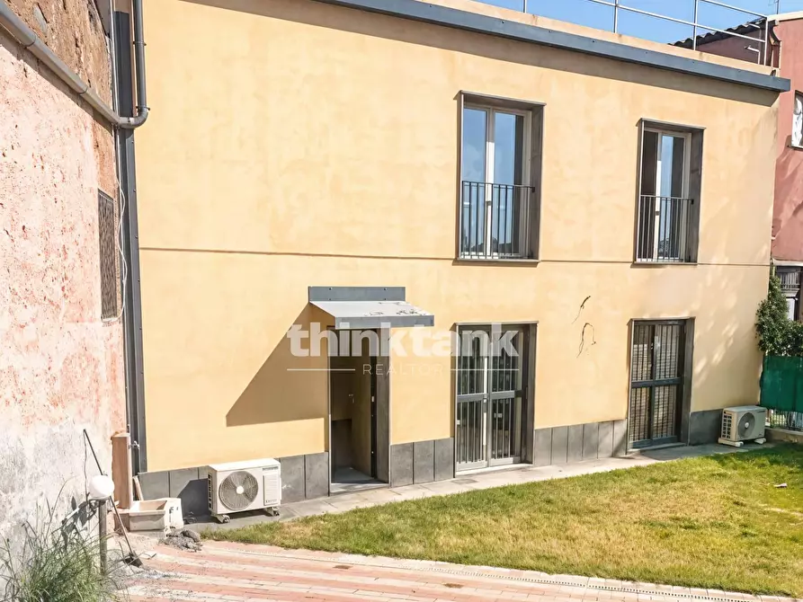 Immagine 2 di Villa in vendita  in VIA CIFALI SN a Catania