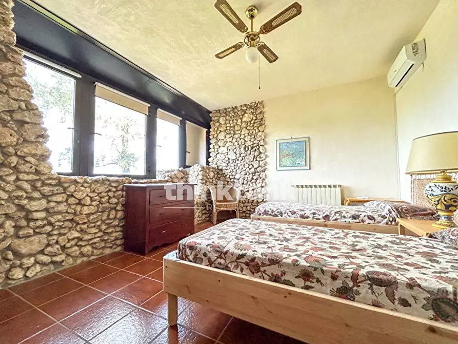 Immagine 14 di Villa in affitto  in capocampolato snc a Siracusa