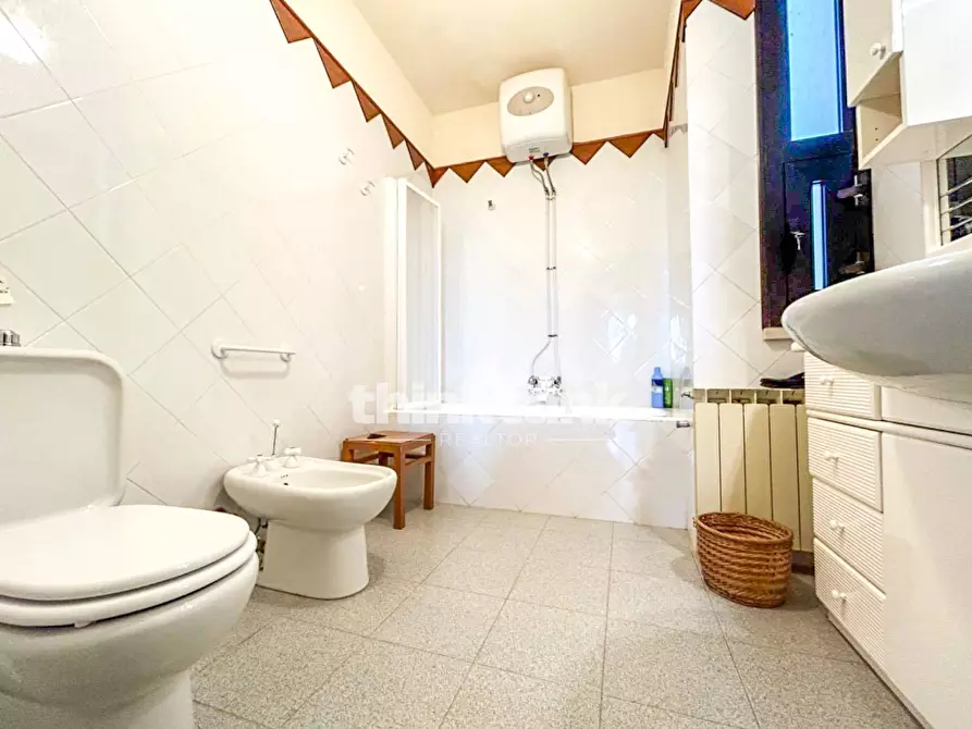 Immagine 17 di Villa in affitto  in capocampolato snc a Siracusa