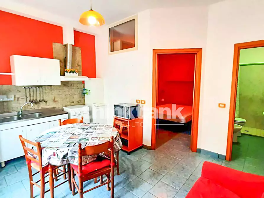 Immagine 12 di Villa in vendita  in via Paolo lena  Spadafora a Ragusa