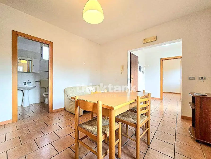 Immagine 4 di Villa in vendita  in via Paolo lena  Spadafora a Ragusa