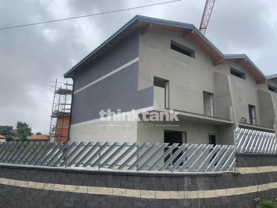 Immagine 4 di Villetta a schiera in vendita  in Viale Marco Polo snc a San Giovanni La Punta