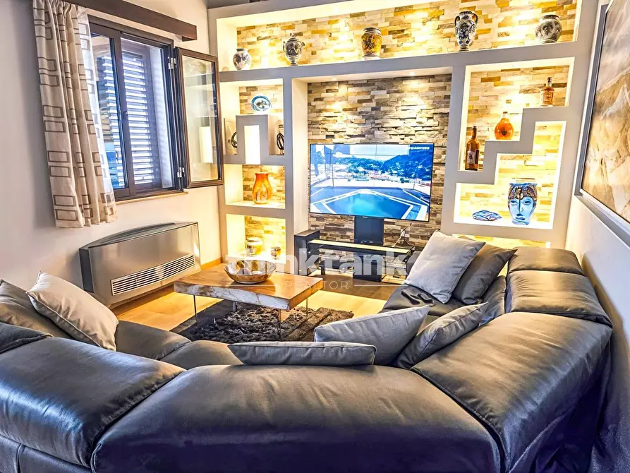 Immagine 10 di Villa in vendita  in via Lido snc a Sciacca