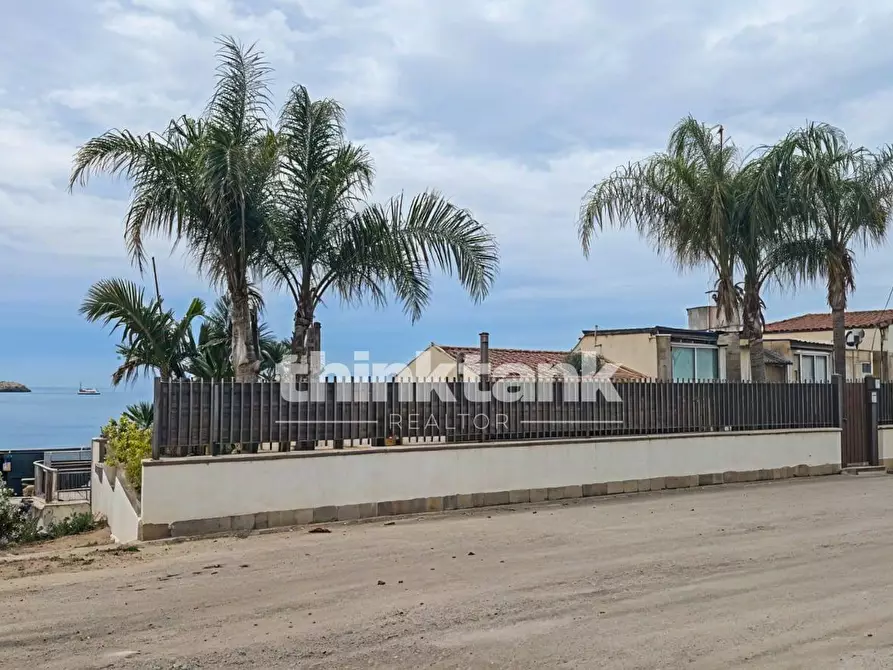 Immagine 33 di Villa in vendita  in via Lido snc a Sciacca