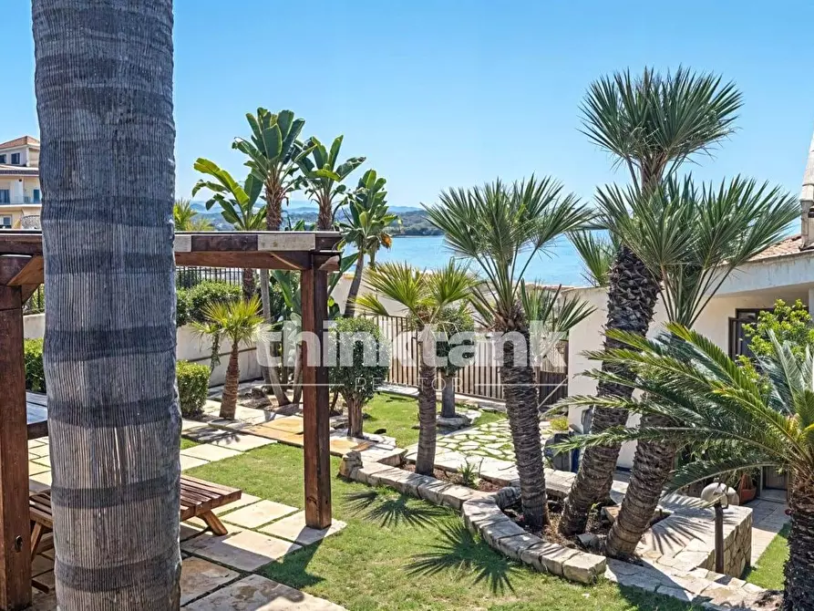 Immagine 8 di Villa in vendita  in via Lido snc a Sciacca