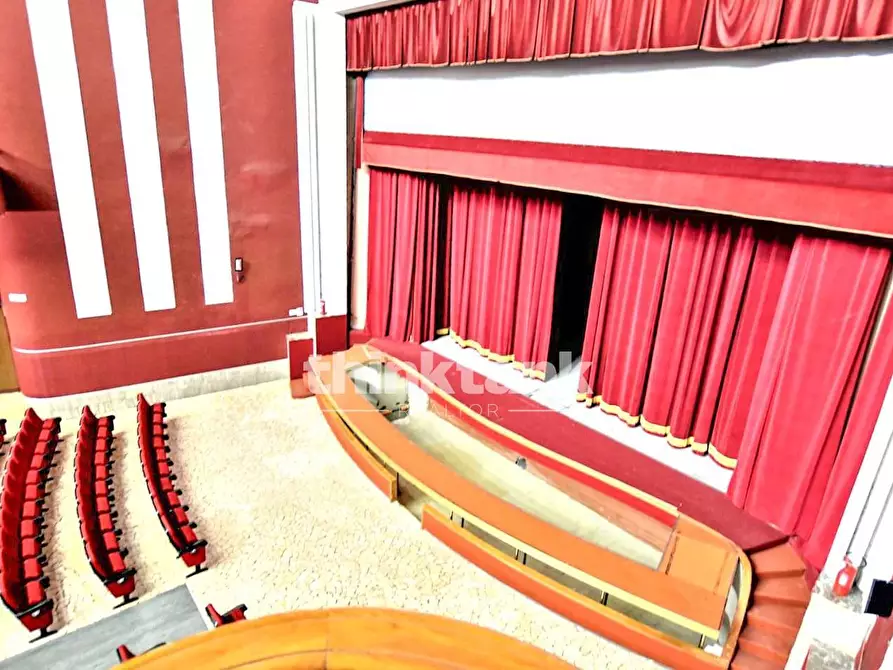 Immagine 4 di Palazzo in vendita  in Via Rosolino Pilo snc a Canicattì