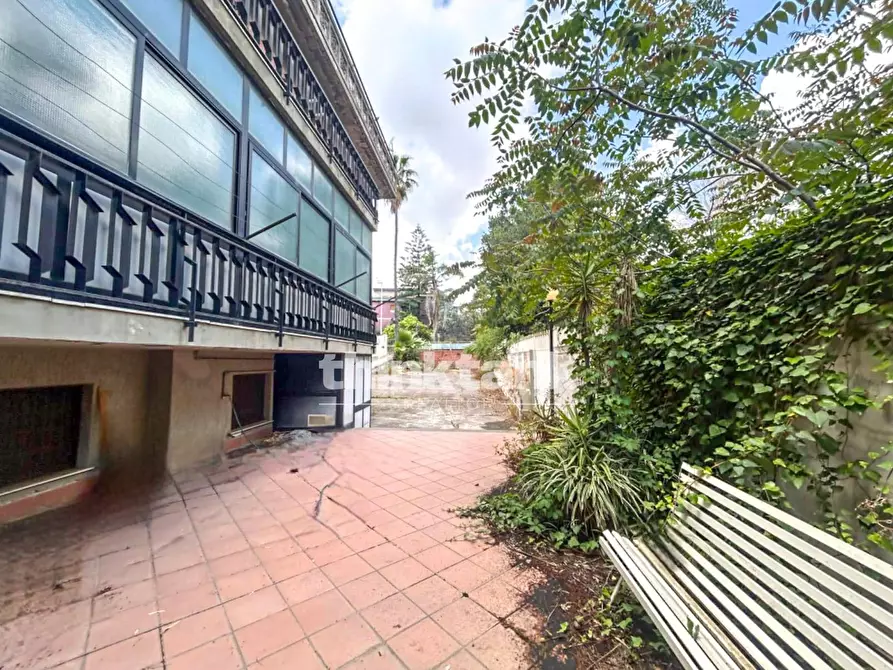 Immagine 28 di Villa in vendita  in Via Pietro Antonelli snc a Catania