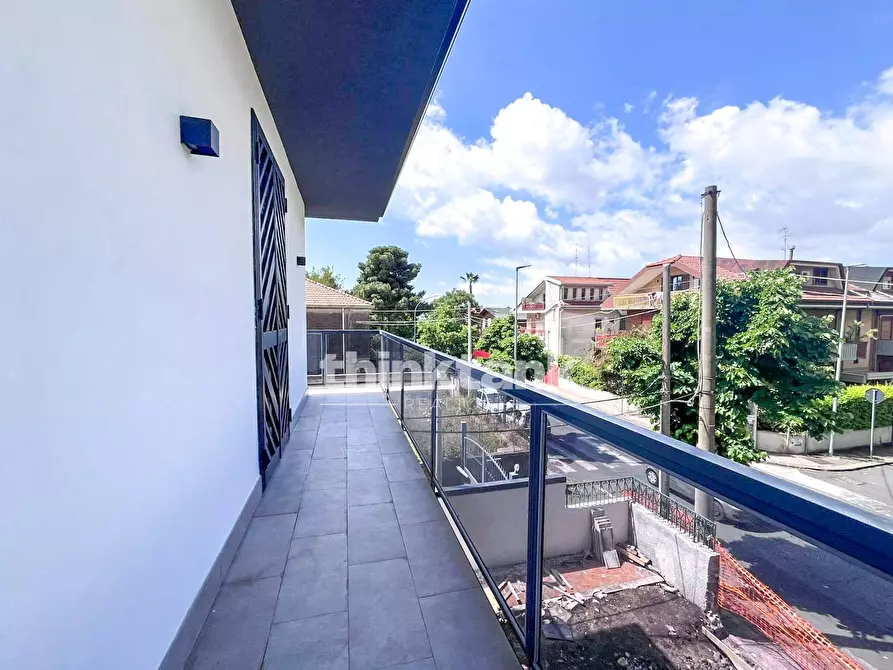 Immagine 5 di Casa indipendente in affitto  in VIA ANTONINO DI SAN GIULIANO 65 a Gravina Di Catania