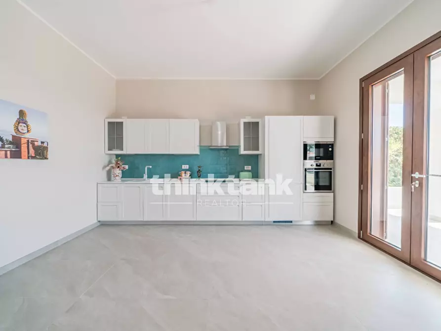 Immagine 20 di Villa in vendita  in Via Aldo Moro a Avola