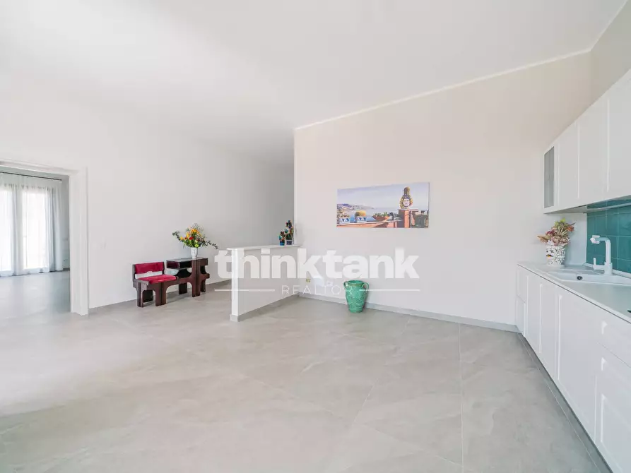 Immagine 23 di Villa in vendita  in Via Aldo Moro a Avola