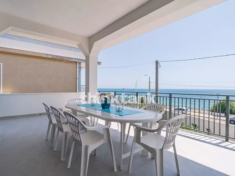 Immagine 27 di Villa in vendita  in Via Aldo Moro a Avola