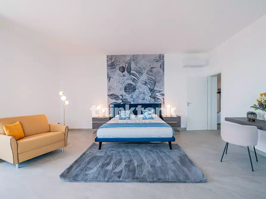 Immagine 30 di Villa in vendita  in Via Aldo Moro a Avola