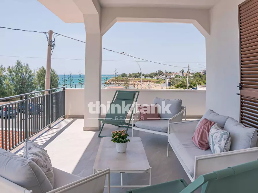 Immagine 35 di Villa in vendita  in Via Aldo Moro a Avola