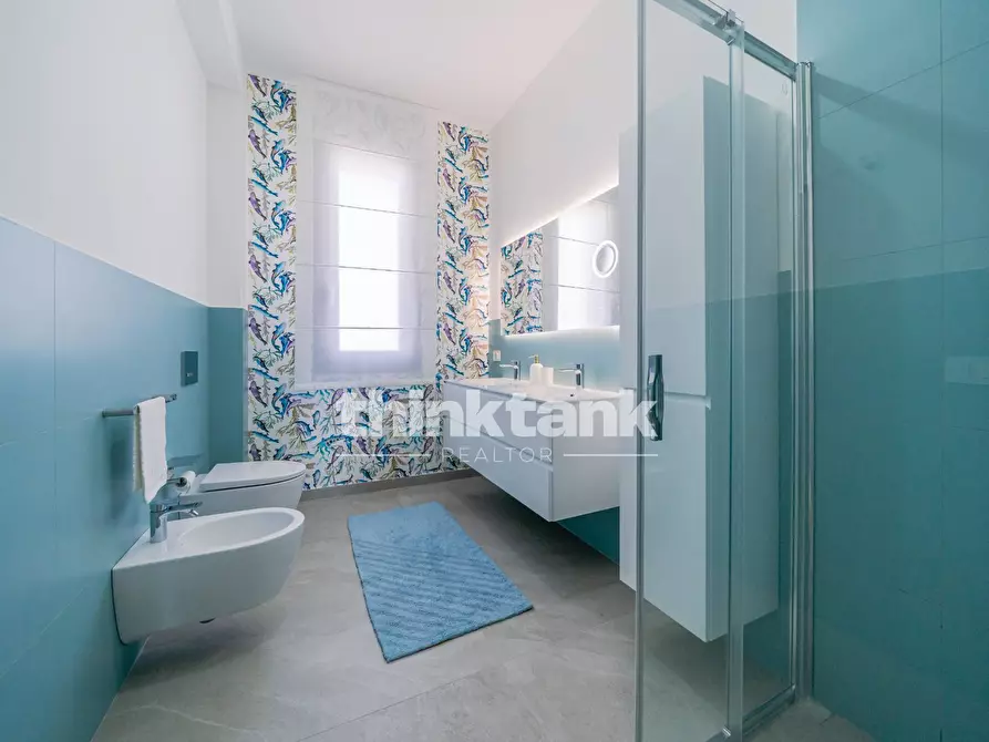 Immagine 36 di Villa in vendita  in Via Aldo Moro a Avola