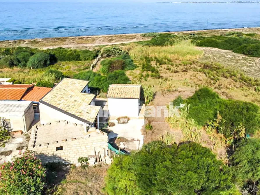 Immagine 3 di Villa in vendita  in Spiaggia Costa Dell'Ambra a Pachino