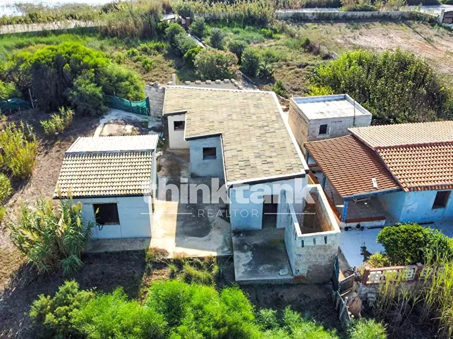 Immagine 4 di Villa in vendita  in Spiaggia Costa Dell'Ambra a Pachino