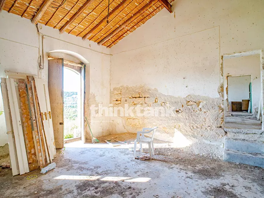 Immagine 9 di Rustico / casale in vendita  in Agnone Bagni a Augusta