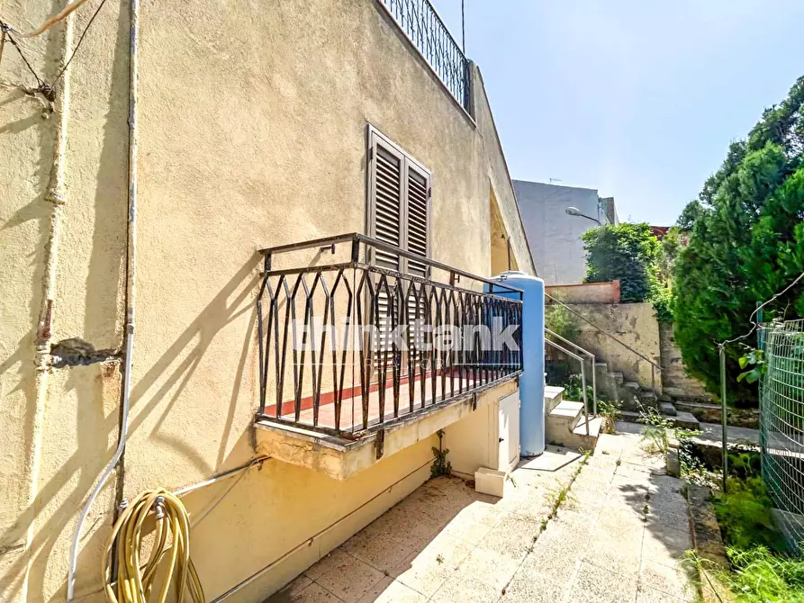 Immagine 5 di Villa in vendita  in Via Roma a Aidone