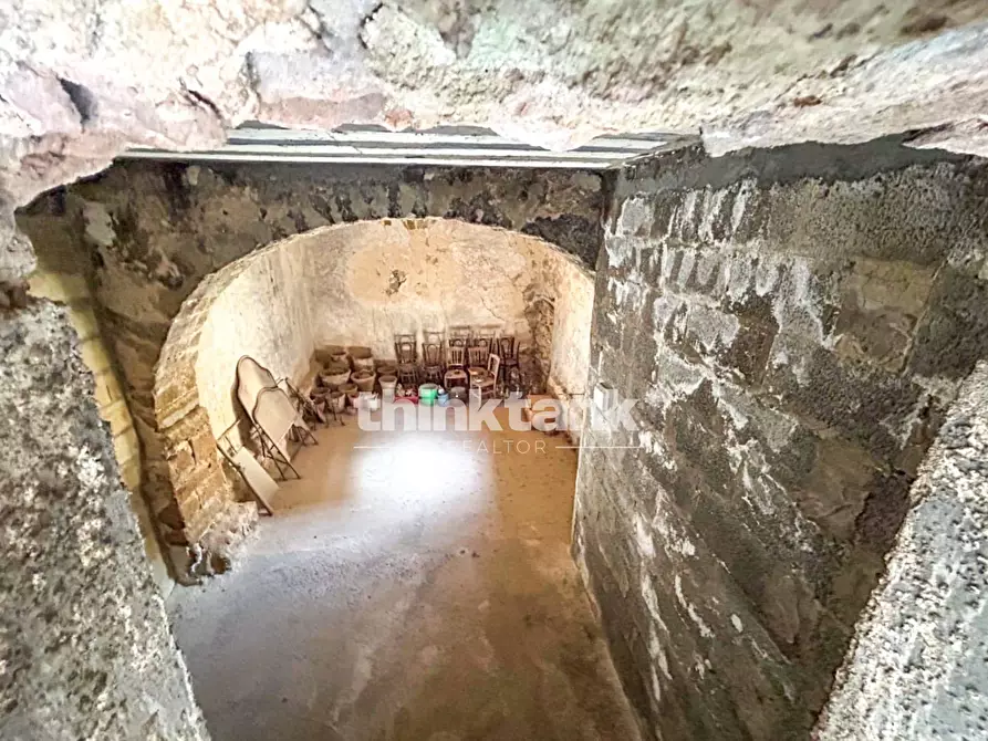 Immagine 5 di Villa in vendita  in Piazza Filippo Cordova a Aidone