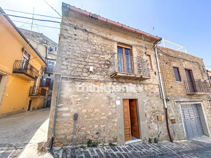 Immagine 2 di Villa in vendita  in Via Erbitea a Aidone