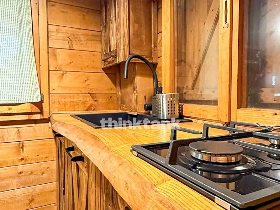 Immagine 10 di Villa in vendita  in Contrada Milia a Gravina Di Catania