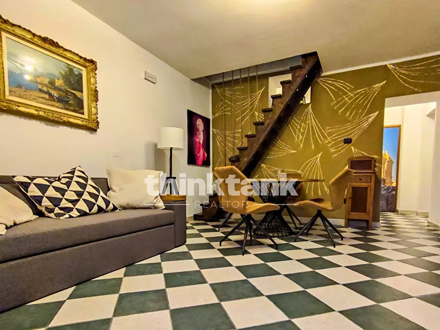 Immagine 7 di Palazzo in vendita  in Via garibaldi a Noto