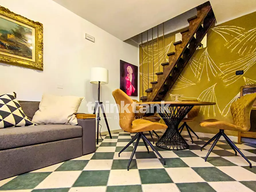 Immagine 10 di Palazzo in vendita  in Via garibaldi a Noto