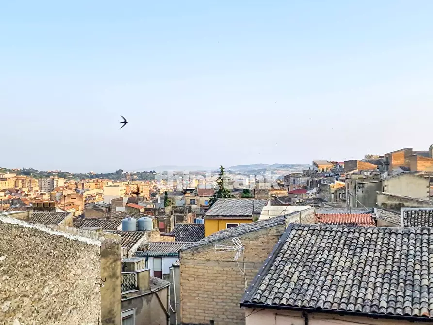 Immagine 1 di Villa in vendita  in Vespucci 228 a Canicattì