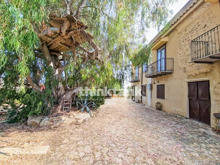 Immagine 4 di Rustico / casale in vendita  in Via Mirafiori a Agrigento