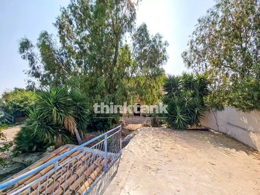 Immagine 36 di Rustico / casale in vendita  in Via Mirafiori a Agrigento