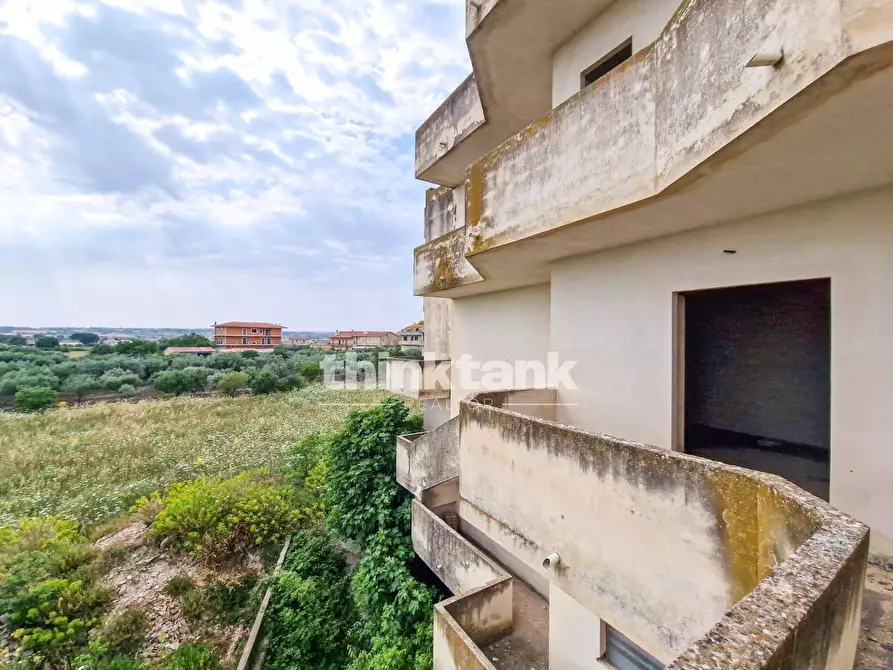 Immagine 22 di Palazzo in vendita  in Via Calanchi a Modica