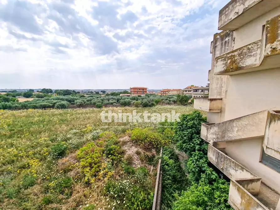 Immagine 25 di Palazzo in vendita  in Via Calanchi a Modica