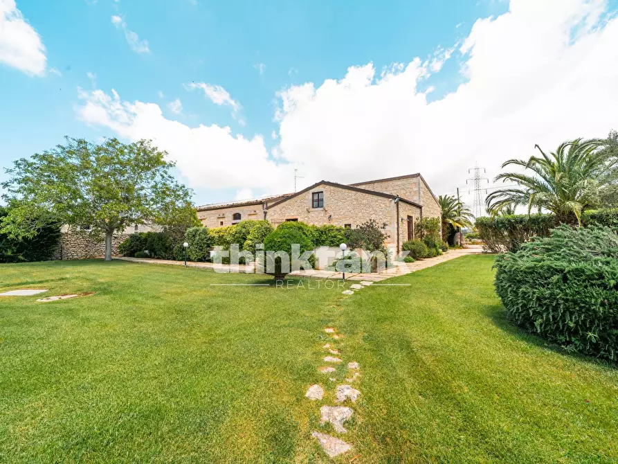 Immagine 17 di Villa in vendita  in Strada Comunale Annunziaata-Cifali a Ragusa