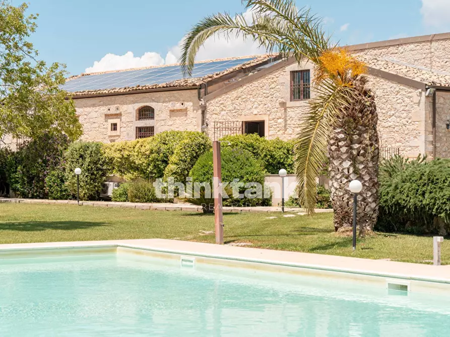 Immagine 1 di Villa in vendita  in Strada Comunale Annunziaata-Cifali a Ragusa