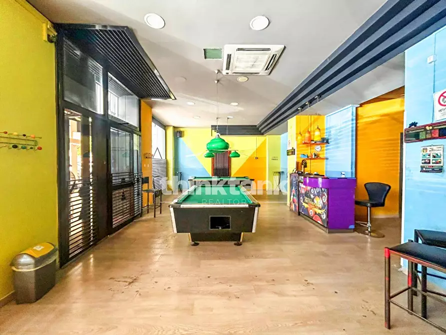 Immagine 1 di Locale commerciale in vendita  in Piazza Nettuno a Catania