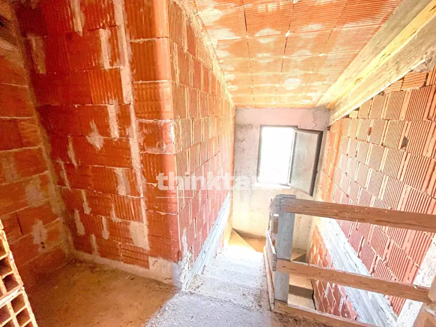 Immagine 5 di Villa in vendita  in Via del Faro Massolivieri a Siracusa