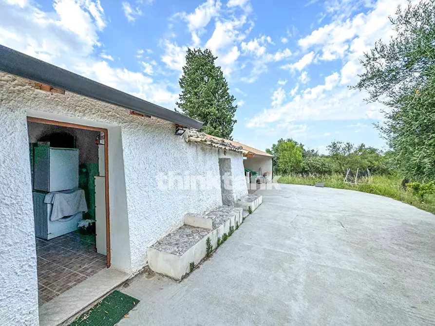 Immagine 8 di Rustico / casale in vendita  in Strada Diego a Siracusa