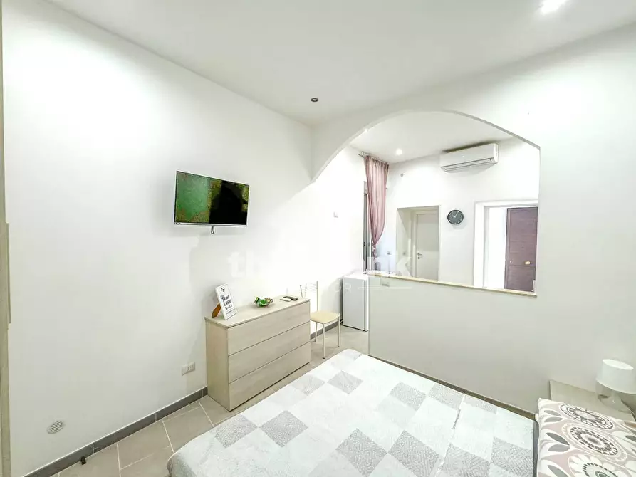 Immagine 9 di Appartamento in vendita  in via roma a Siracusa