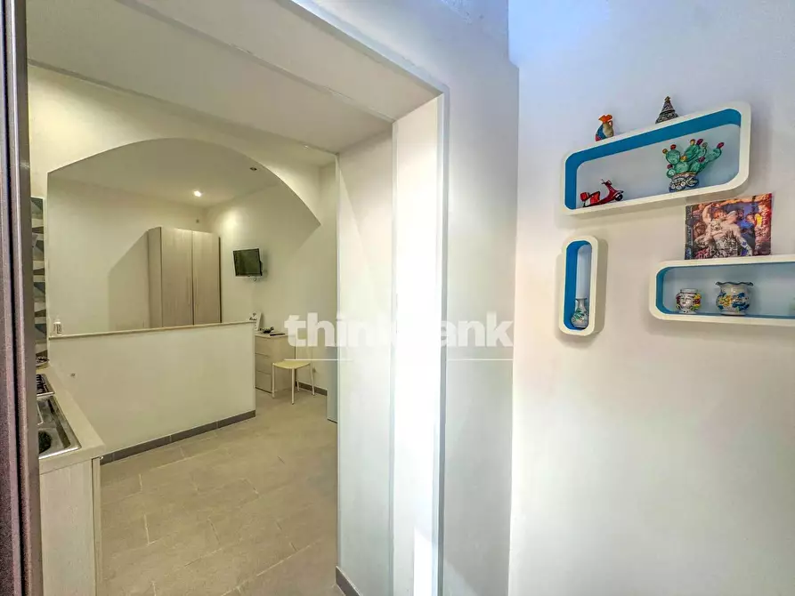 Immagine 5 di Appartamento in vendita  in via roma a Siracusa