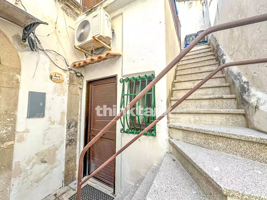 Immagine 16 di Appartamento in vendita  in via roma a Siracusa