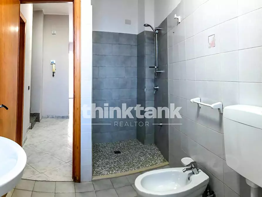 Immagine 12 di Villa in vendita  in Viale della Regione a Gravina Di Catania