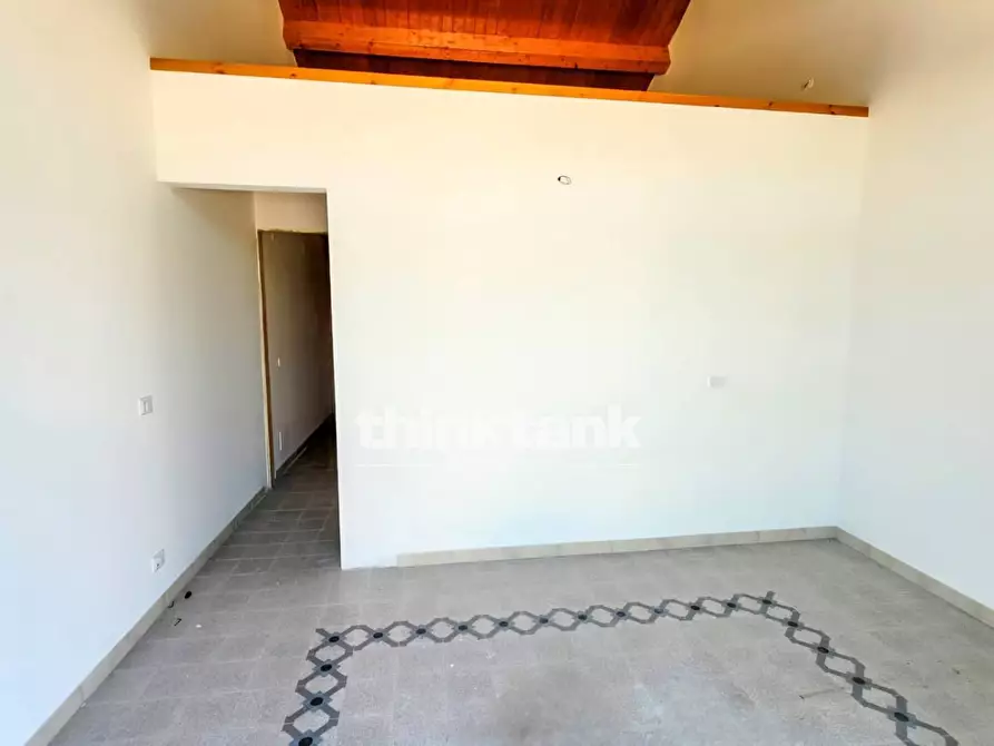 Immagine 17 di Locale commerciale in vendita  in Isola delle Correnti a Buccheri