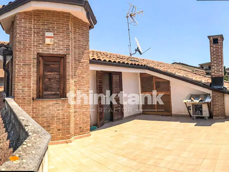 Immagine 24 di Villa in vendita  in Via Domenico Scarlatti a Camporotondo Etneo