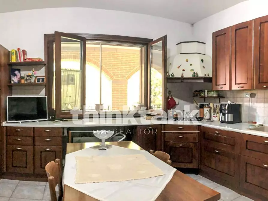 Immagine 18 di Villa in vendita  in Via Domenico Scarlatti a Camporotondo Etneo